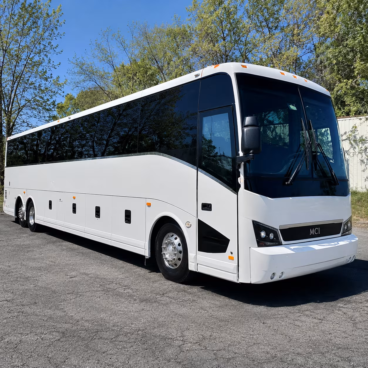 corporate shuttle service between doral business parks and downtown miami